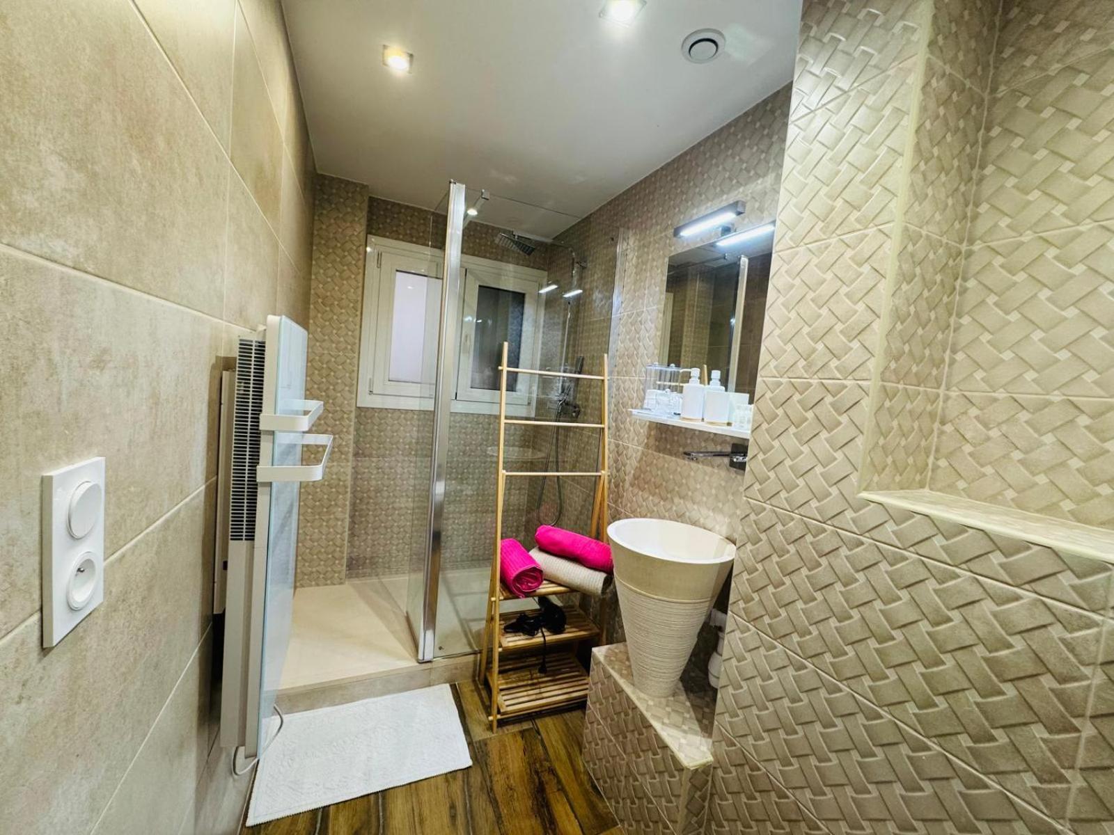 Smp Bling Bling Apartment Тулон Екстериор снимка